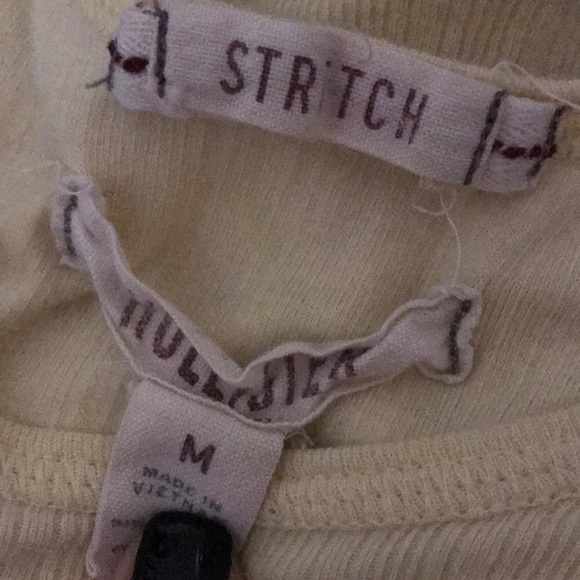 2 tank tops - Picture 4 of 4